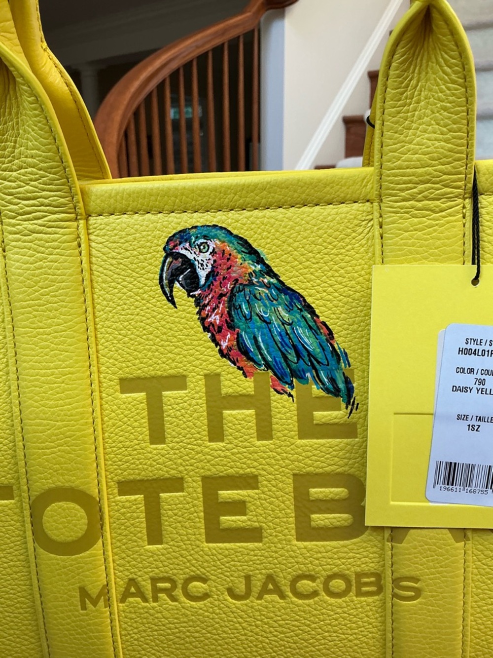 NWT MARC JACOBS CUSTOM PAINTED PARROT YELLOW MEDIUM LEATHER TOTE BAG - Picture 3 of 16